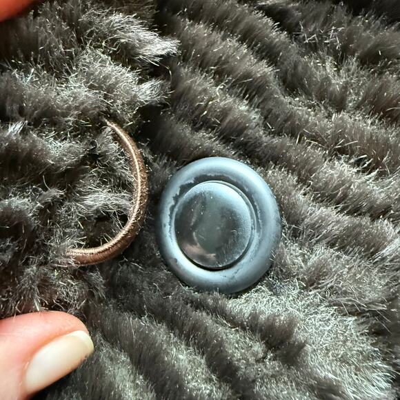 Norm Thompson Faux Fur Hooded Long Coat Brown Small Made in USA - Picture 11 of 13